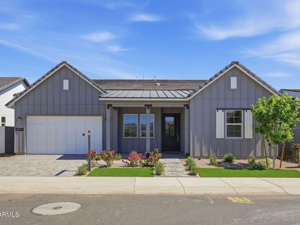 10841 N BLAKELY Street, Surprise, AZ 85388