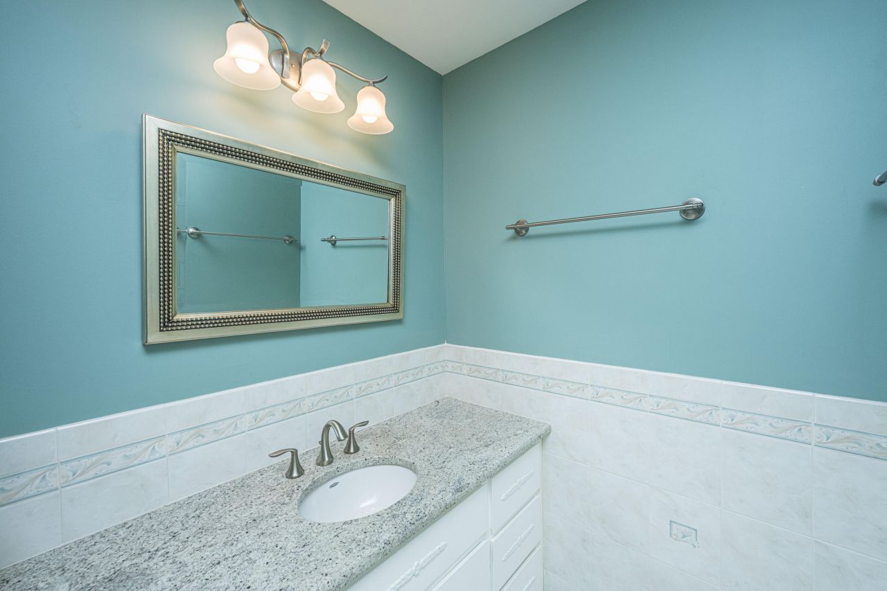 103 Kenton Place Photo 19