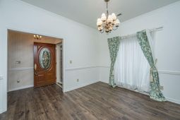 103 Kenton Place photo 4