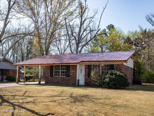 133 Montana Drive, Verona, MS 38801