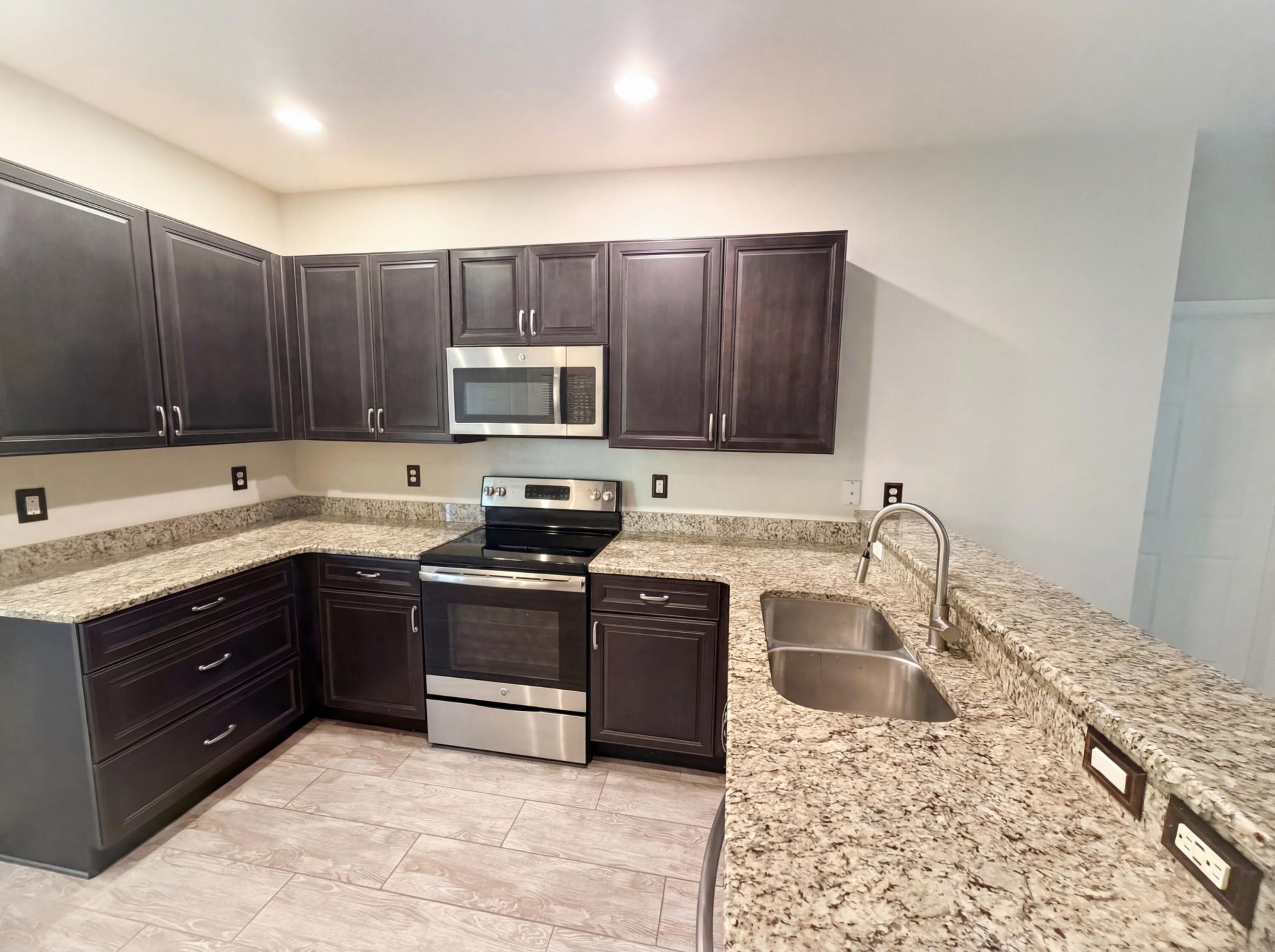 758 NE Hawks Ridge Way, Port Saint Lucie, FL 34983 Photo