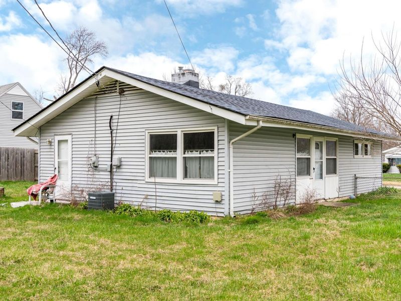 2400 Longview Avenue , Dayton, OH 45431 Photo 4