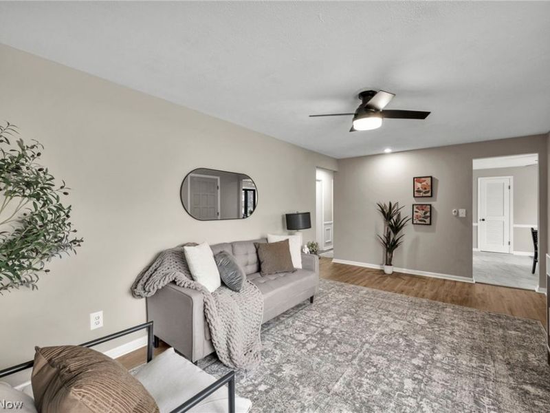 7366 Primrose Drive, Mentor on the Lake, OH 44060 Photo 9