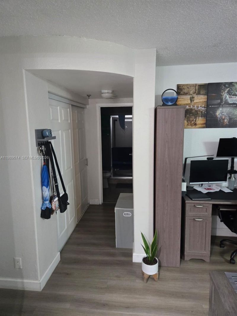 16450 NW 2nd Ave , Unit 310, Miami, FL 33169 Photo