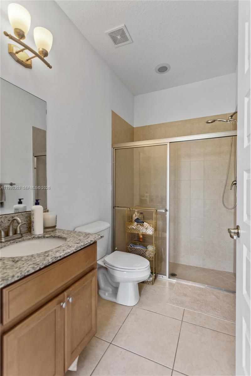 19244 NE 9th Pl, Miami, FL 33179 Photo