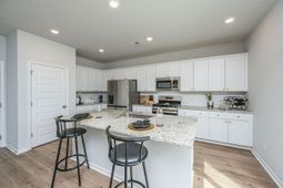 2114 Longhorn Lane photo 4