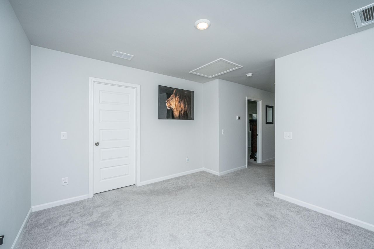 2114 Longhorn Lane Photo 8