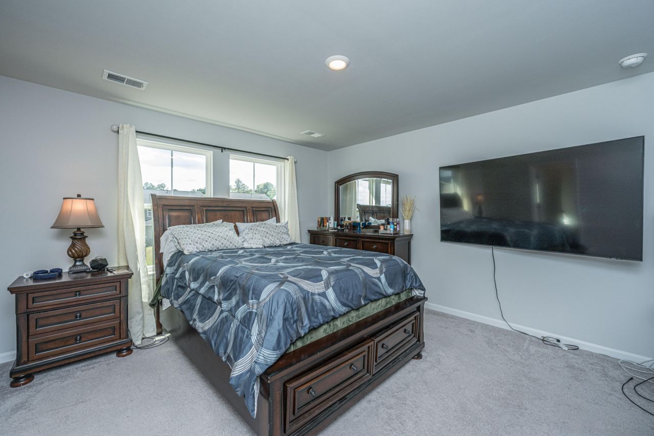 2114 Longhorn Lane Photo 9