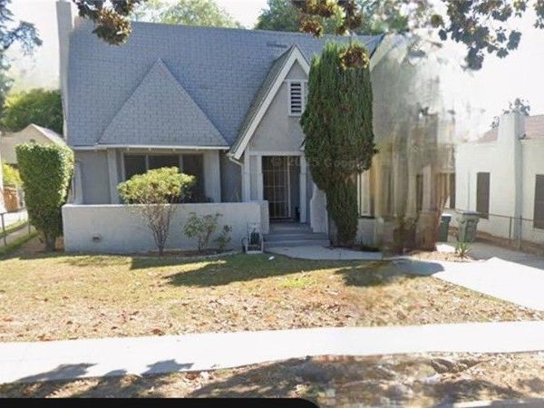 1250 N El Molino, Pasadena, CA 91104