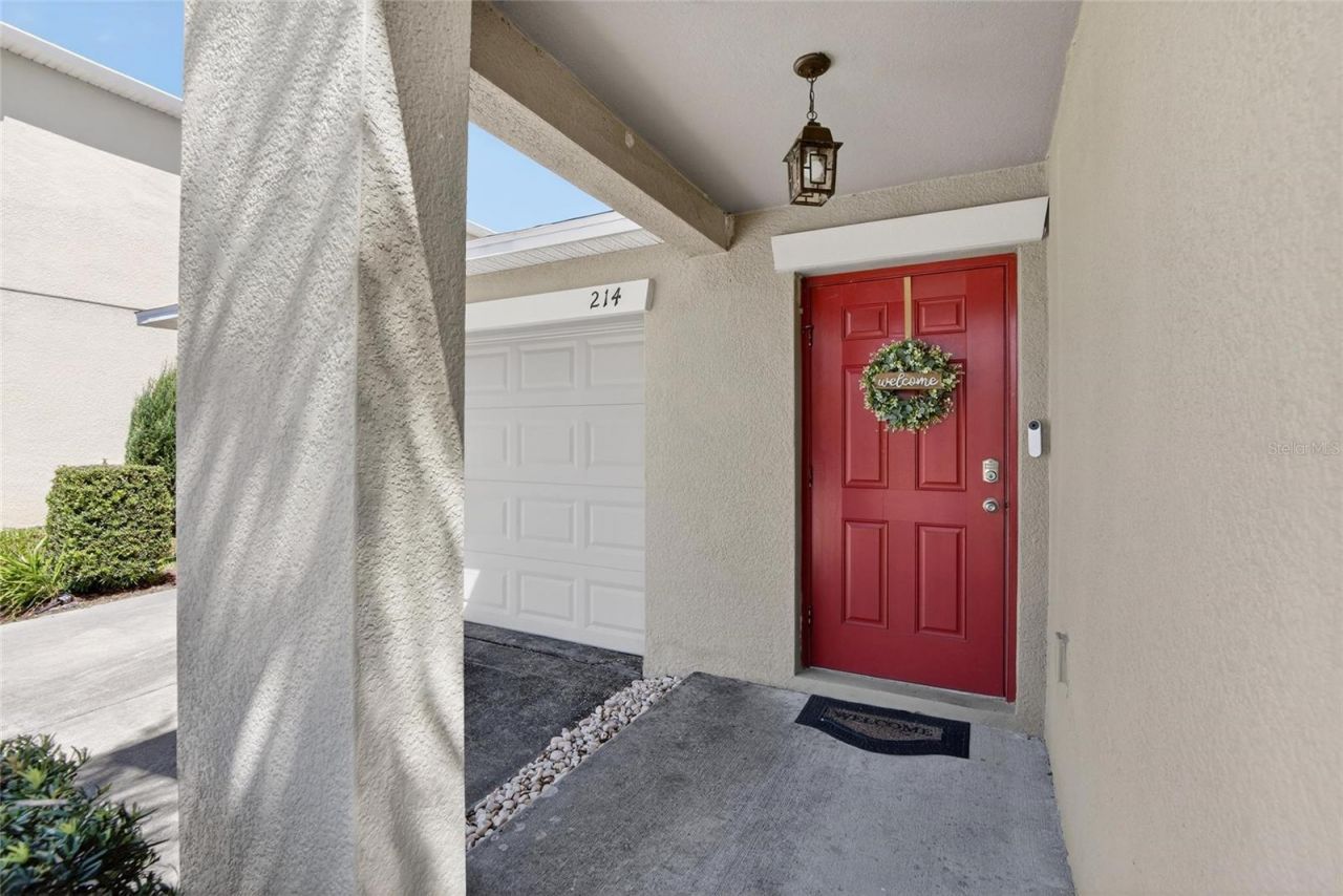 214 English Channel Place, Dover, FL 33527 Photo