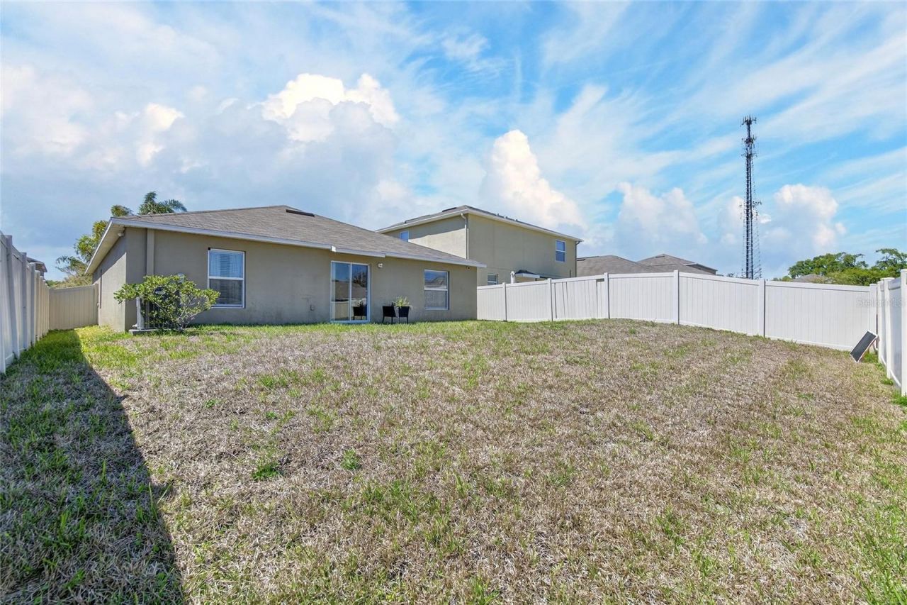 214 English Channel Place, Dover, FL 33527 Photo