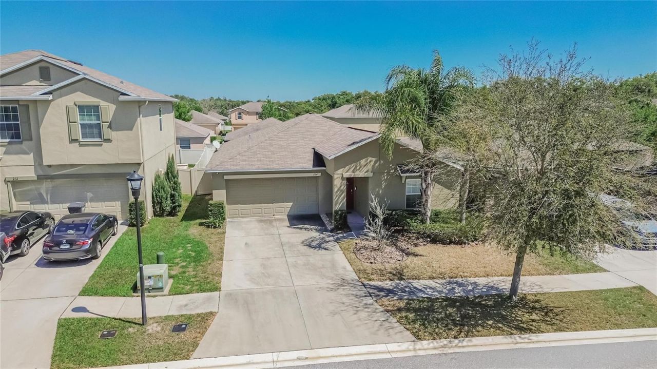 214 English Channel Place, Dover, FL 33527 Photo