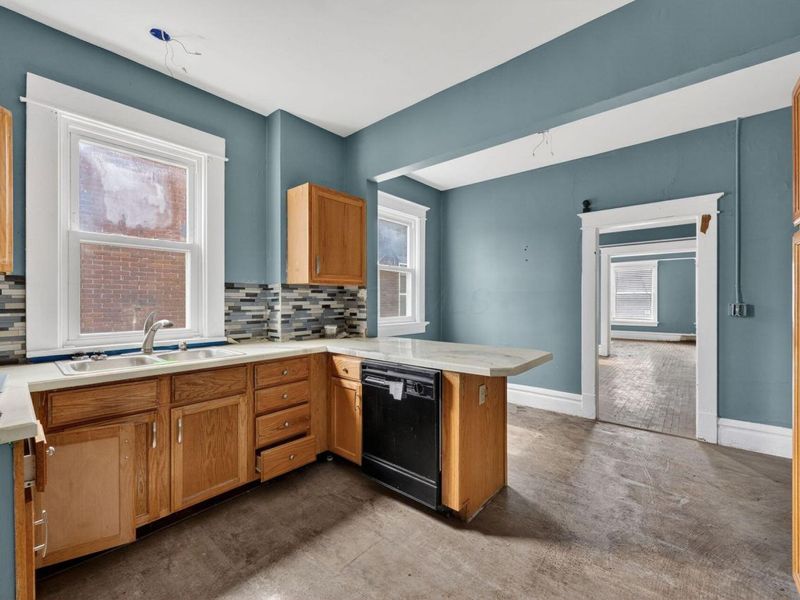 384-386 Berkeley Road, Columbus, OH 43205 Photo 9