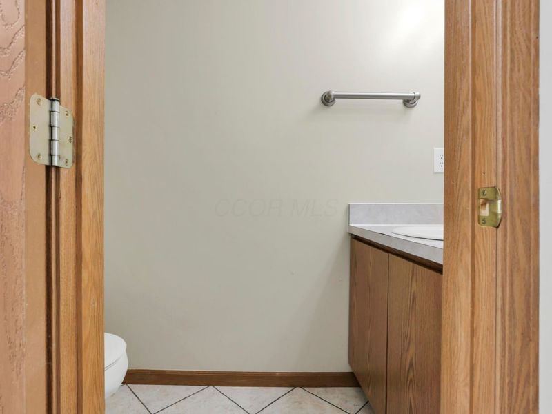 8992 Trinity Circle, Reynoldsburg, OH 43068 Photo 10