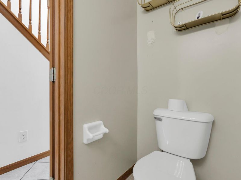 8992 Trinity Circle, Reynoldsburg, OH 43068 Photo 11