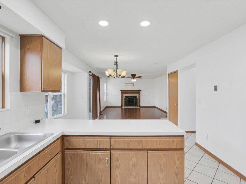 8992 Trinity Circle, Reynoldsburg, OH 43068 Photo 19