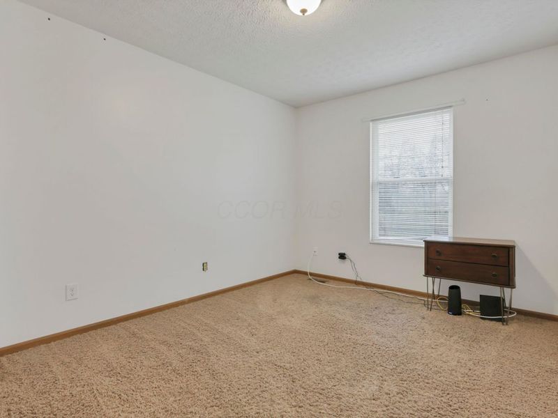 8992 Trinity Circle, Reynoldsburg, OH 43068 Photo 32