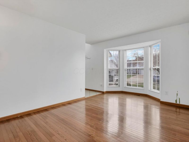 8992 Trinity Circle, Reynoldsburg, OH 43068 Photo 9