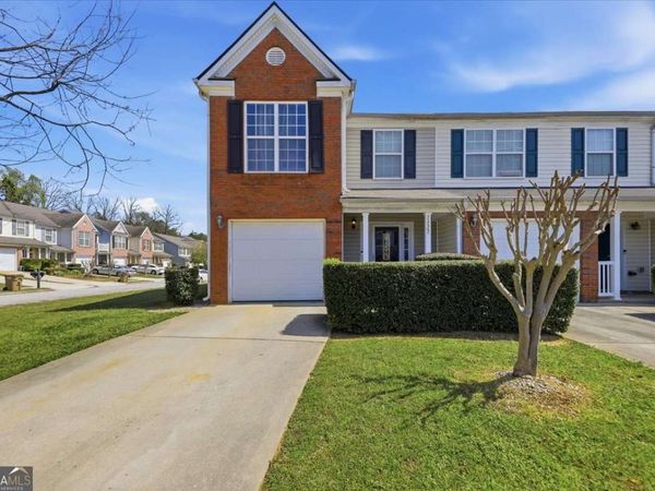 7222 Alicias Way, Morrow, GA 30260