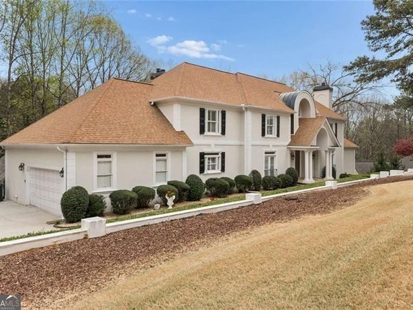 8500 Valemont Drive, Sandy Springs, GA 30350