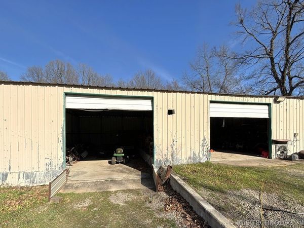 15 4285 Road, Porum, OK 74455