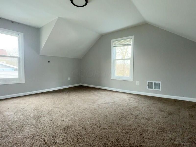 2670 Perdue Avenue , Columbus, OH 43211 Photo 13