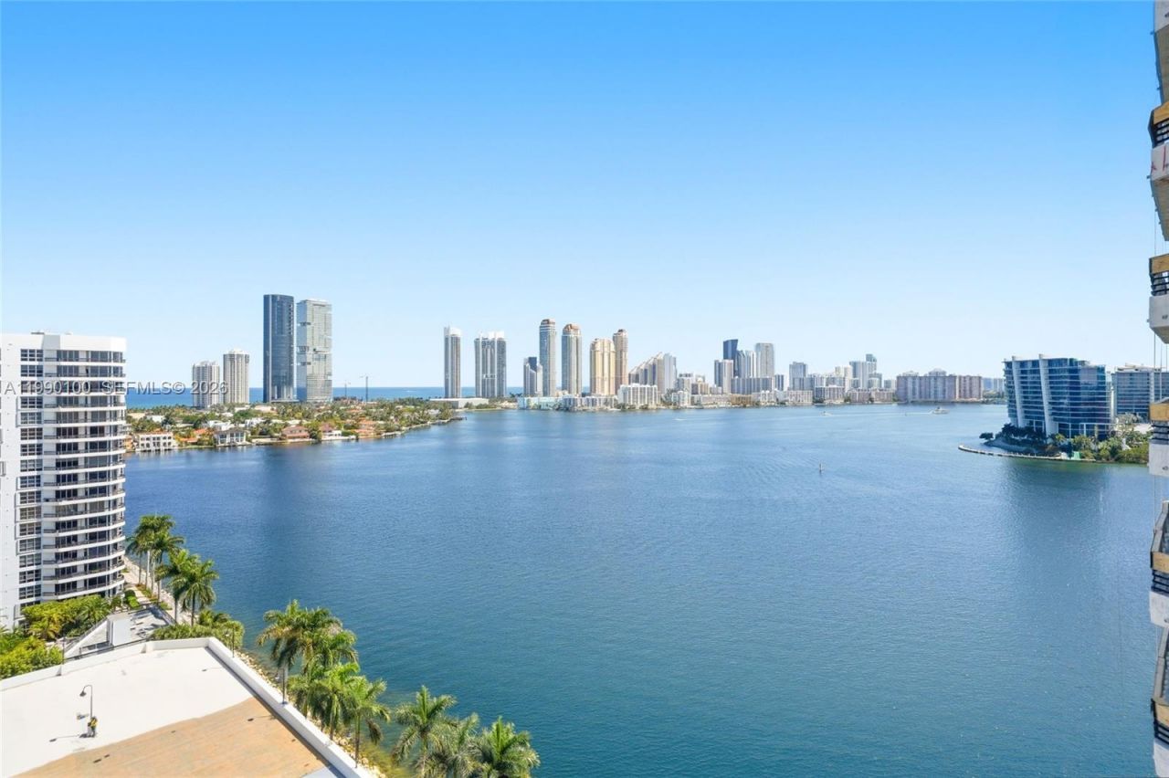 3530 Mystic Pointe Dr , Unit 1714, Aventura, FL 33180 Photo