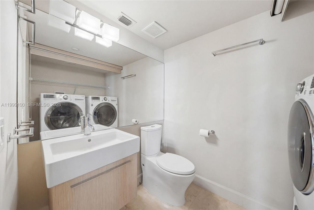 3530 Mystic Pointe Dr , Unit 1714, Aventura, FL 33180 Photo