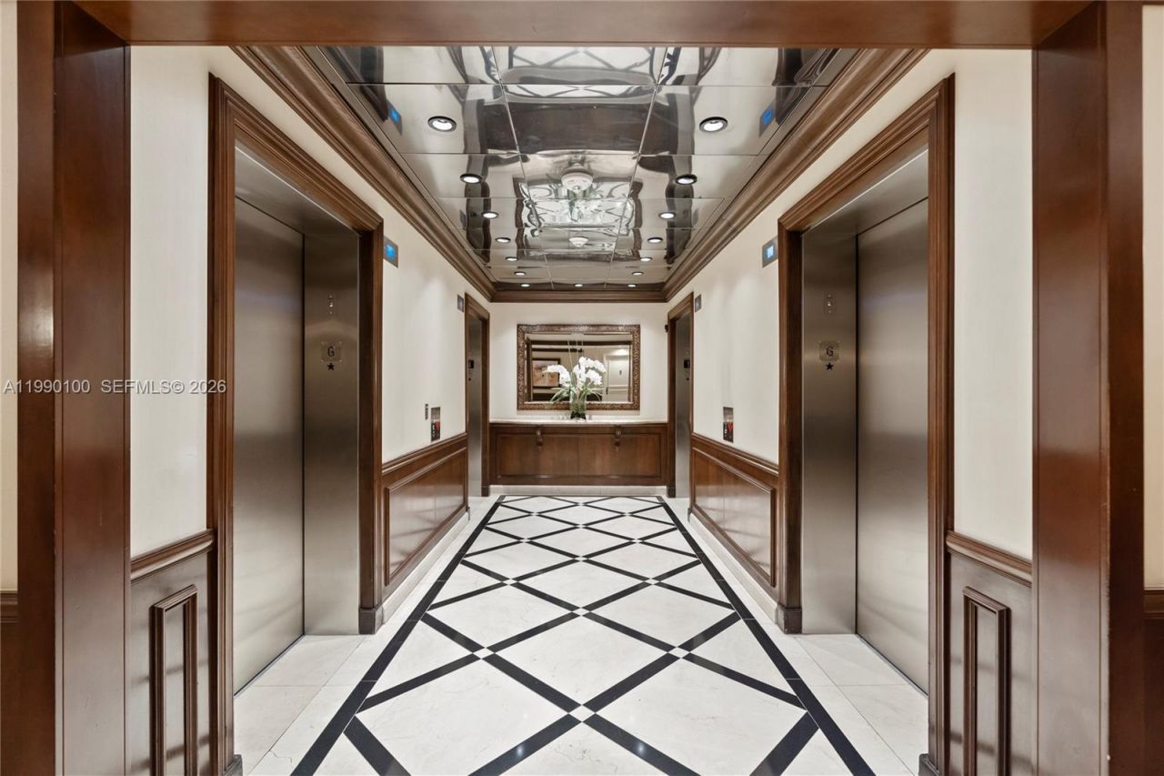 3530 Mystic Pointe Dr , Unit 1714, Aventura, FL 33180 Photo