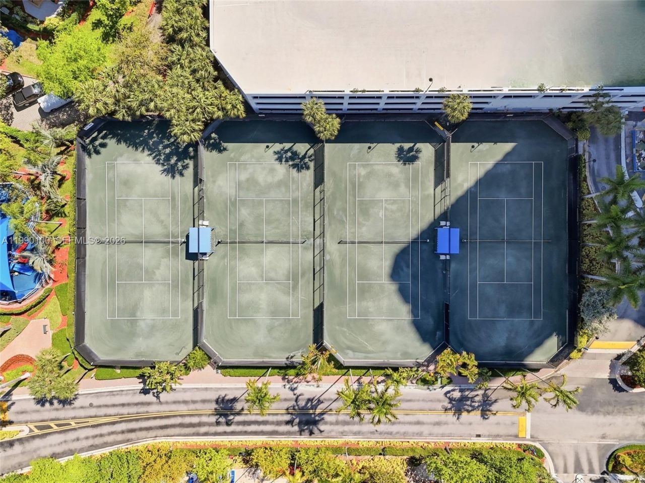 3530 Mystic Pointe Dr , Unit 1714, Aventura, FL 33180 Photo