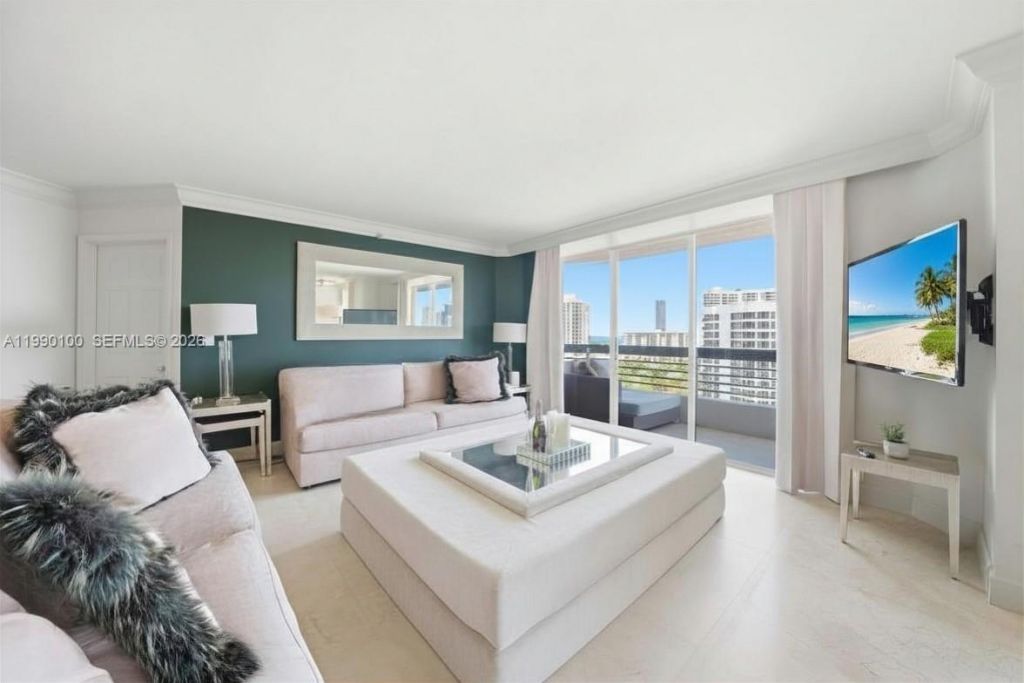 3530 Mystic Pointe Dr , Unit 1714, Aventura, FL 33180 Photo