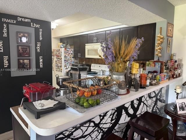 18820 NW 57th Ave, Unit 204, Hialeah, FL 33015 Photo