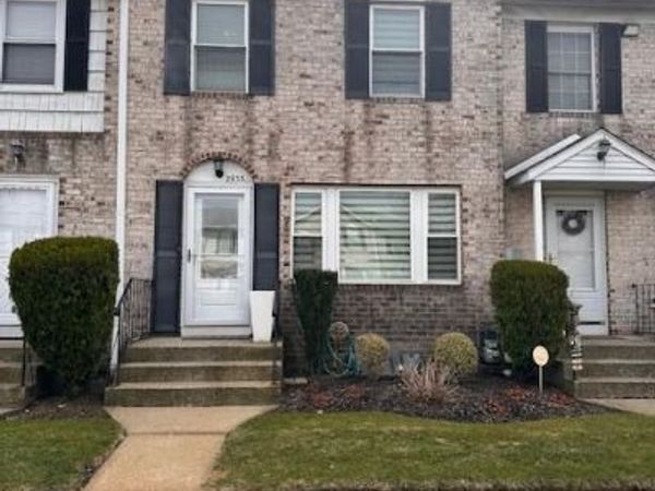 2933 Grand Avenue , Baldwin, NY 11510