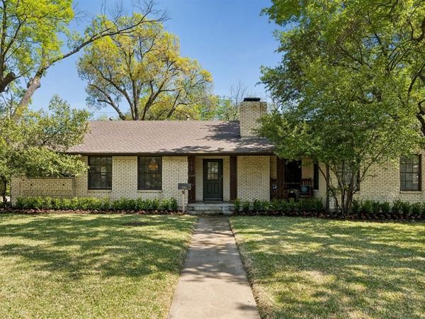 9262 Forest Hills Boulevard, Dallas, TX 75218