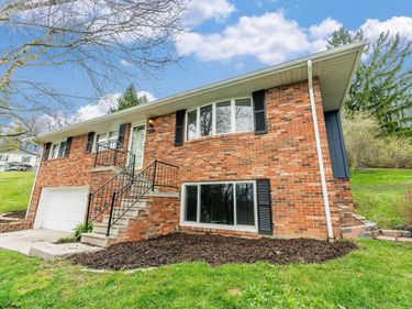 769 Augusta Avenue, Morgantown, WV 26501