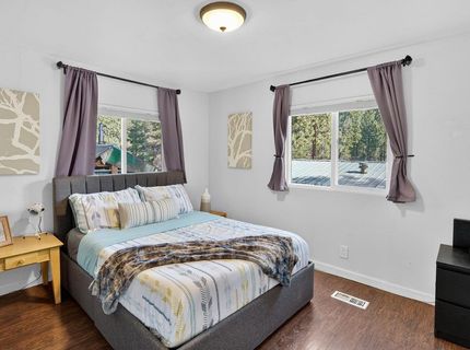 10715 Highway 89, Truckee, CA 96161 Photo