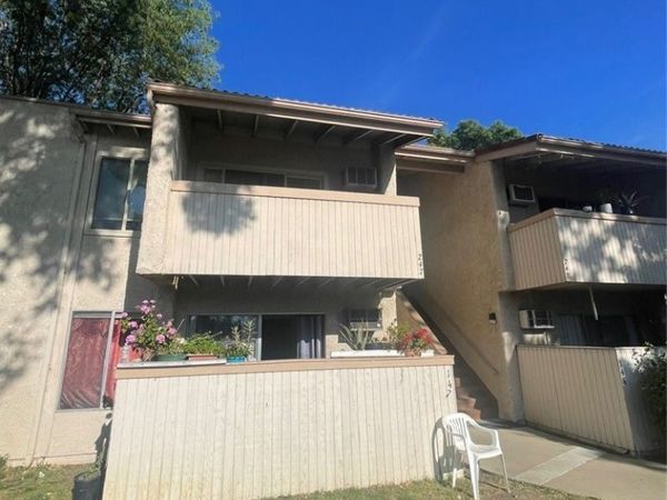 5800 Kanan, Unit 247, Agoura Hills, CA 91301