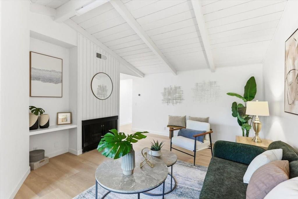 14347 Saratoga Avenue, Unit B, Saratoga, CA 95070 Main Photo