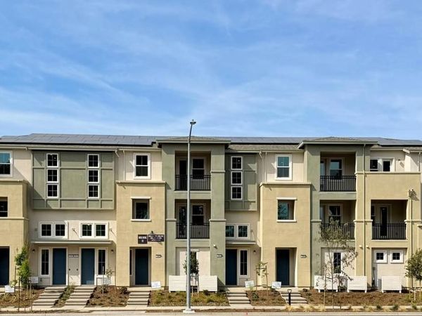 4898 Las Positas Road, Unit 202, Livermore, CA 94551