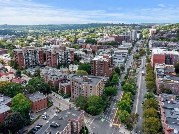 50 Longwood Ave, Unit 712, Brookline, MA 02446