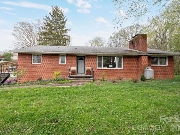 19 Wentworth Avenue , Asheville, NC 28803