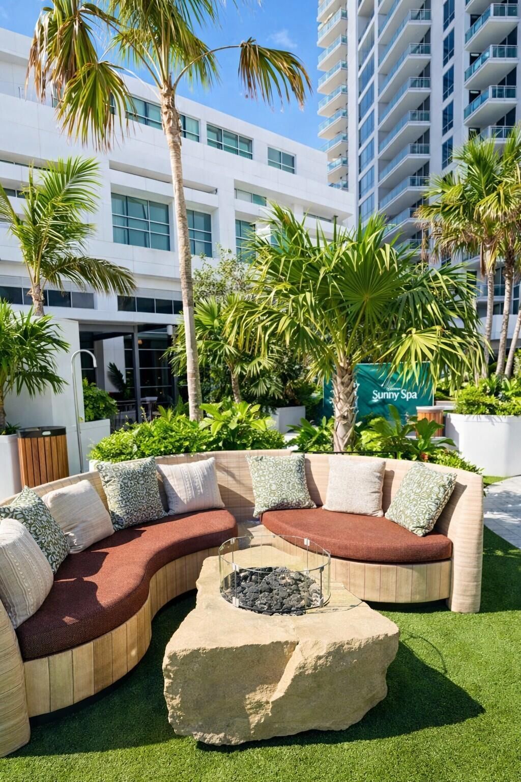 3535 S Ocean Drive, Unit 402, Hollywood, FL 33019 Photo