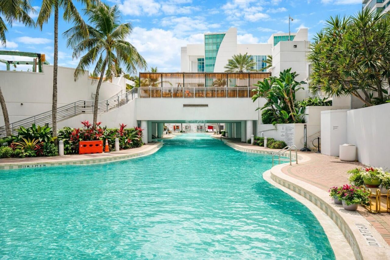 3535 S Ocean Drive, Unit 402, Hollywood, FL 33019 Photo