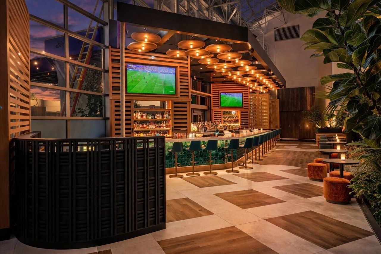 3535 S Ocean Drive, Unit 402, Hollywood, FL 33019 Photo