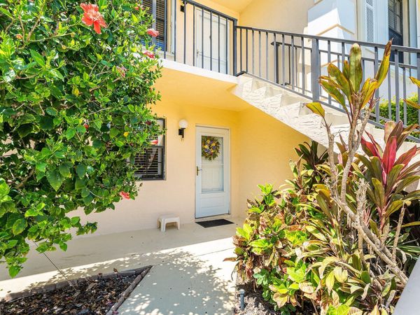 1111 Keystone Drive, Unit B, Jupiter, FL 33458