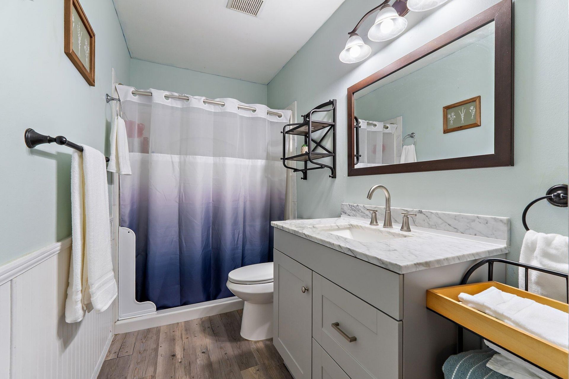 921 NE Zebrina Senda, Jensen Beach, FL 34957 Photo