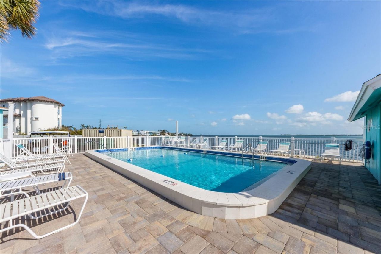 117 7th Street N, Unit 35, Bradenton Beach, FL 34217 Photo