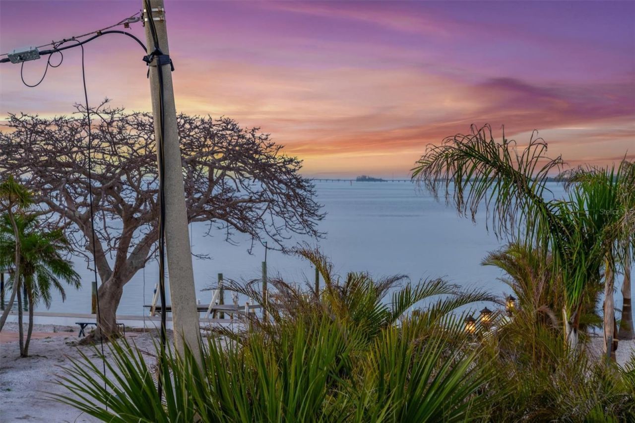 117 7th Street N, Unit 35, Bradenton Beach, FL 34217 Photo