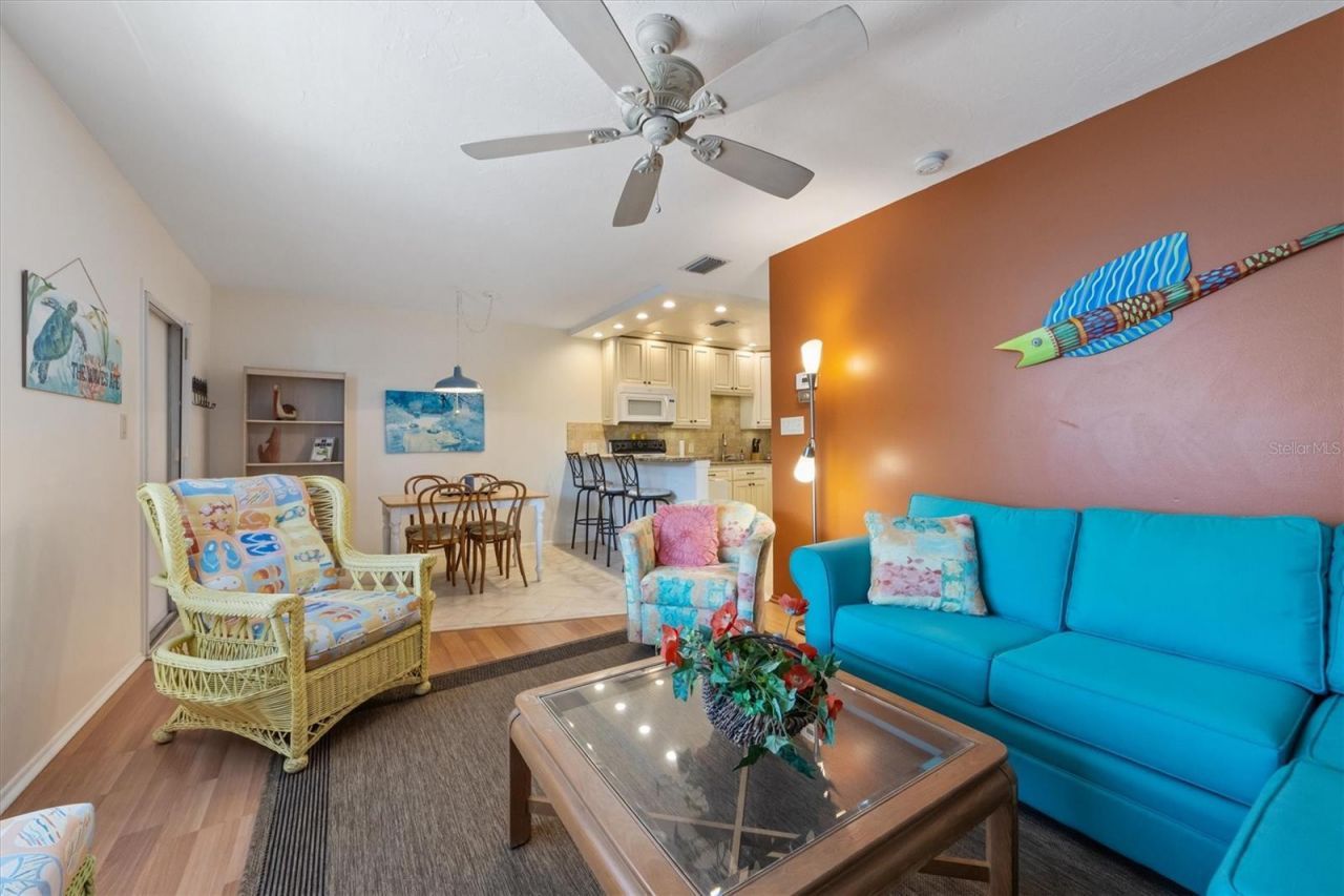 117 7th Street N, Unit 35, Bradenton Beach, FL 34217 Photo