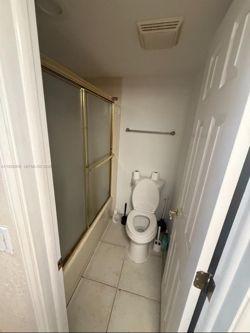 9441 Live Oak Pl , Unit 209, Davie, FL 33324 Photo